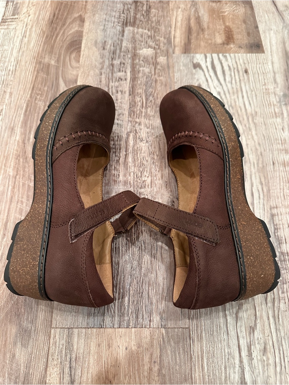 Earth Kalece Brown Mary Jane Adjustable Strap Shoes Like New Sz 7 comfort - Picture 2 of 9
